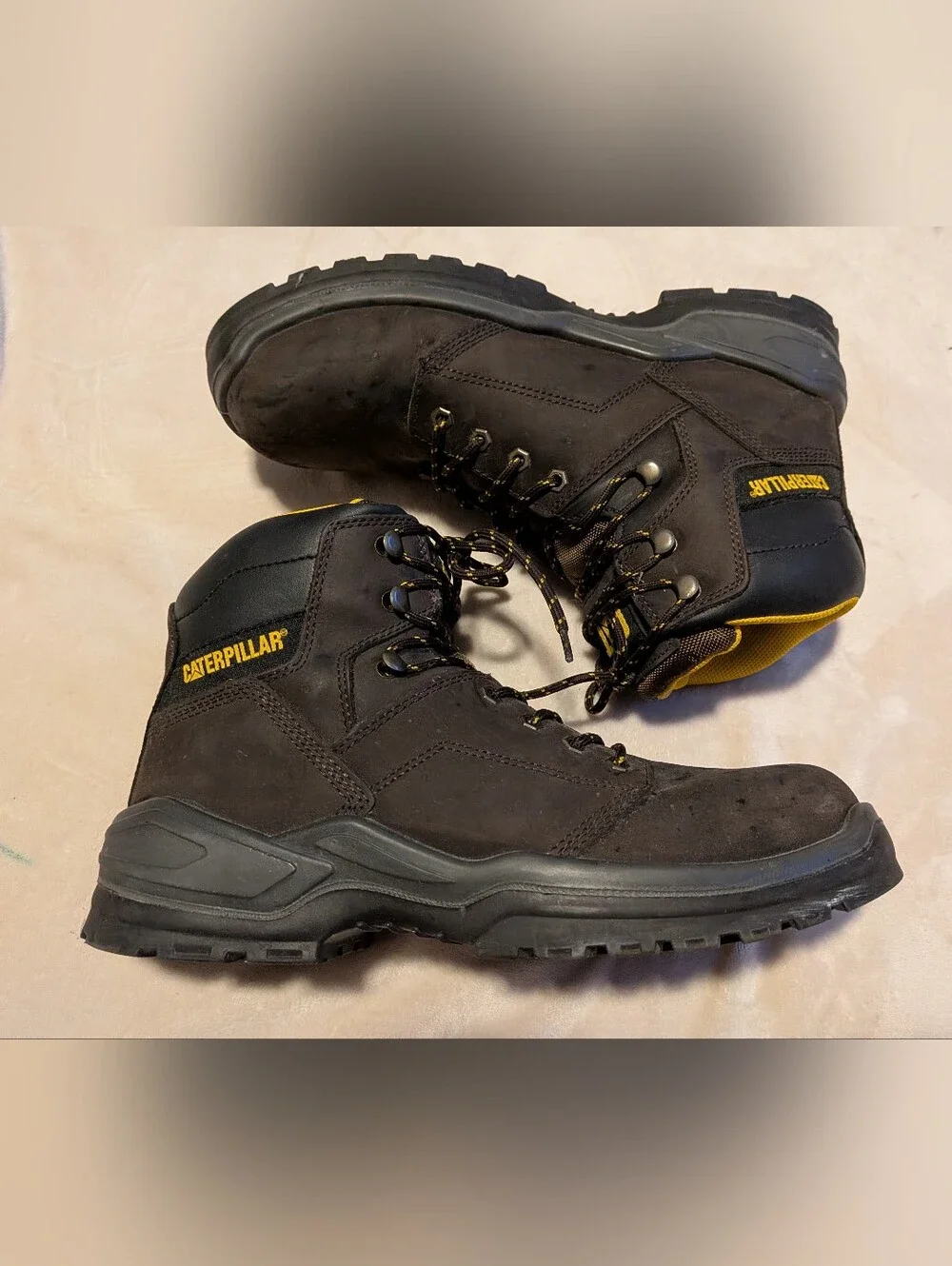 Caterpillar Men’s Brown Steel Toe Work Boots Striver - Durable Safety Footwear